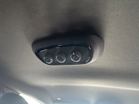 Used 2023 Dodge Durango GT image 24