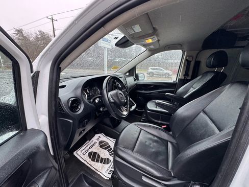 Used 2022 Mercedes-Benz Metris Long w/135  WB Van 3D image 13