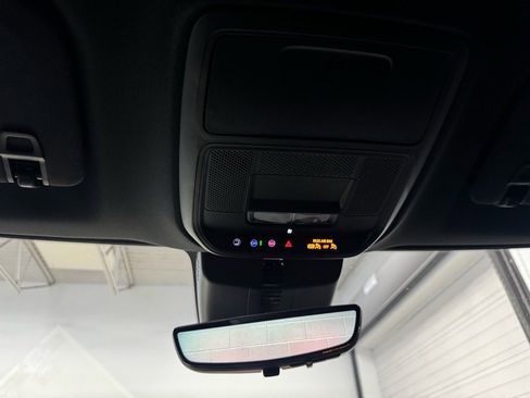 Certified 2024 Chevrolet Traverse Z71 w/ Enhanced Driving Package image 28