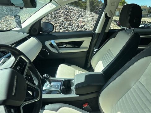 Used 2022 Land Rover Discovery Sport S R-Dynamic AWD/4WD image 7