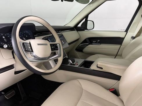 Used 2024 Land Rover Range Rover SE AWD/4WD image 16