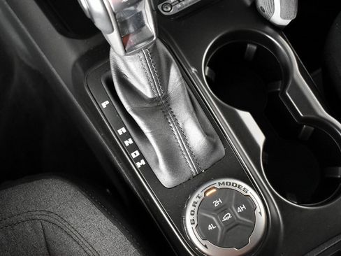 Used 2023 Ford Bronco Big Bend image 39