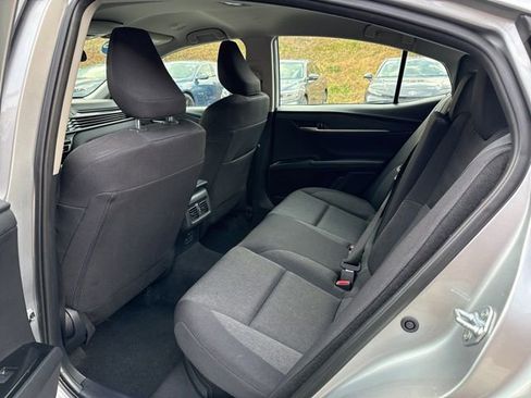 Used 2025 Toyota Camry LE image 17
