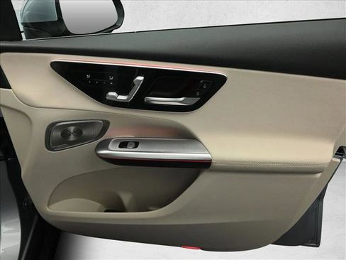 Certified 2026 Mercedes-Benz GLC 300 4MATIC image 28