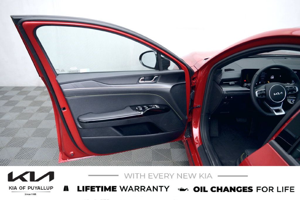 New 2027 Kia K5 GT FWD image 9