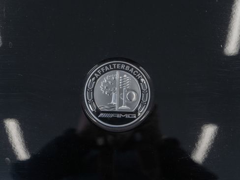 New 2025 Mercedes-Benz CLA 45 AMG 4MATIC image 5