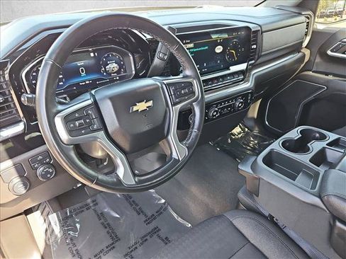 Used 2023 Chevrolet Silverado 1500 LT RWD image 13