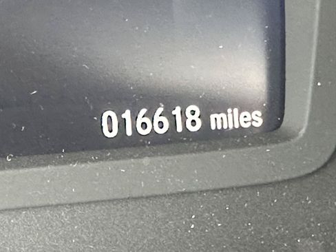 Used 2023 Honda Odyssey EX-L image 13