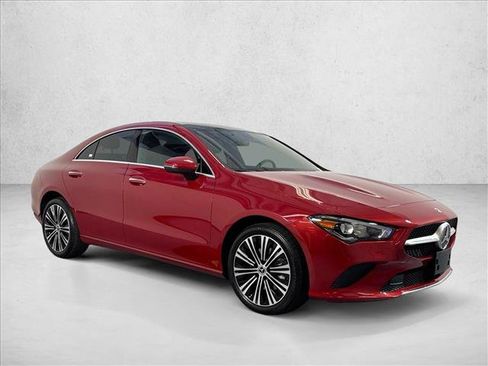 Used 2023 Mercedes-Benz CLA 250 image 3