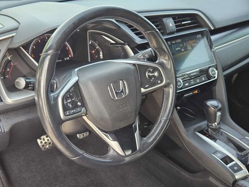 Used 2020 Honda Civic Sport image 2