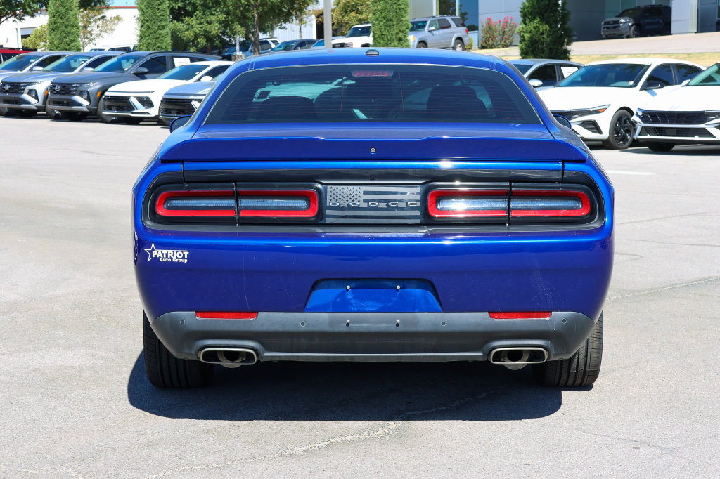 Used 2022 Dodge Challenger GT w/ Driver Convenience Group RWD image 4