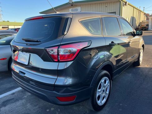 Used 2017 Ford Escape S FWD image 2