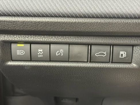 Certified 2025 Toyota Camry SE image 24