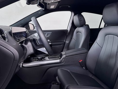 Certified 2026 Mercedes-Benz GLA 250 image 18