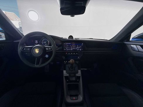 Used 2022 Porsche 911 GT3 image 27