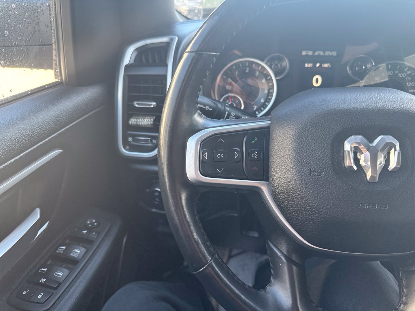 Used 2023 RAM 1500 Big Horn AWD/4WD image 22