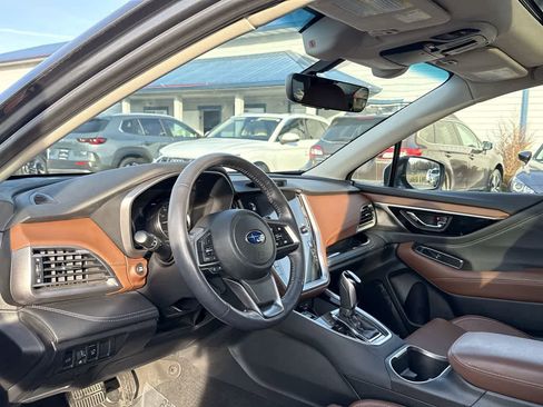 Used 2020 Subaru Outback Touring XT image 2