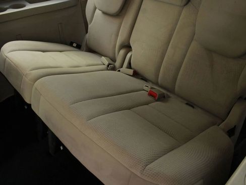 Used 2016 Dodge Grand Caravan SE w/ Quick Order Package 29E SE FWD image 40