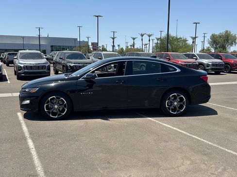 Certified 2024 Chevrolet Malibu LT FWD image 2