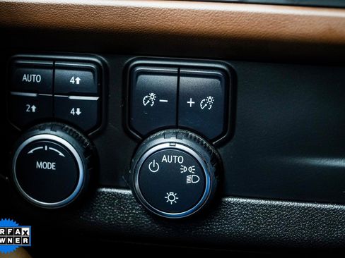 Used 2023 Chevrolet Tahoe High Country w/ Premium Package 2 image 31