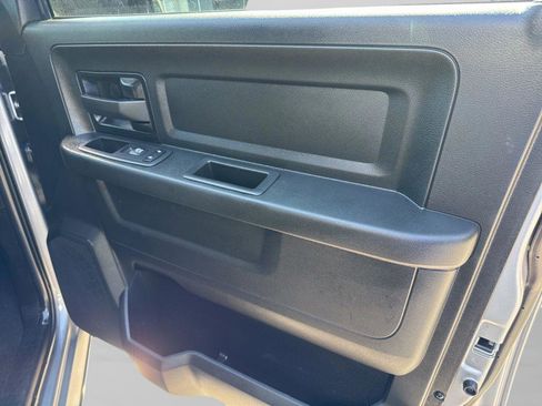 Used 2024 RAM 3500 Tradesman w/ Chrome Appearance Group image 39