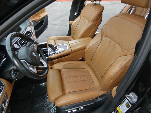 Used 2016 BMW 750i xDrive image 56