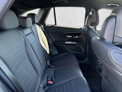 Certified 2025 Mercedes-Benz GLC 350e 4MATIC image 22
