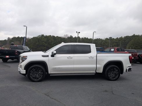 Used 2022 GMC Sierra 1500 Denali Ultimate image 8