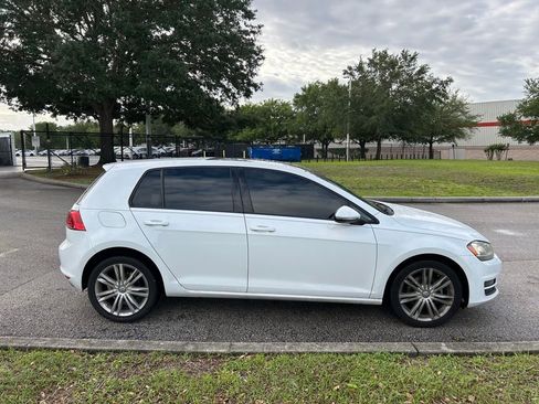 Used 2015 Volkswagen Golf TDI S image 6