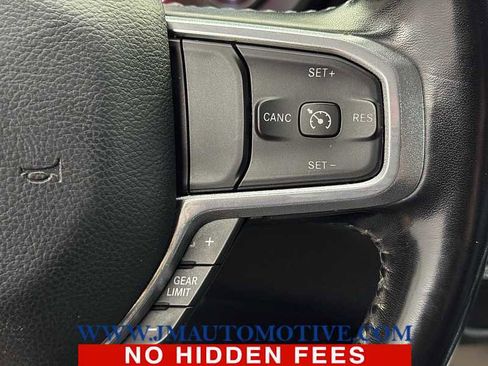 Used 2022 RAM 1500 Laramie AWD/4WD image 46