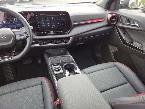 Used 2025 Chevrolet Equinox RS w/ Safety and Technology Package FWD image 34