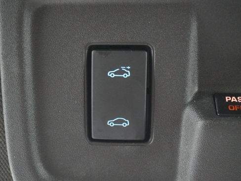 Used 2013 Chevrolet Camaro LT image 19
