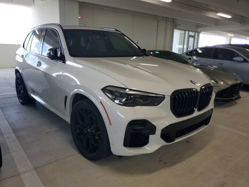Used 2023 BMW X5 sDrive40i w/ M Sport Package RWD image 2