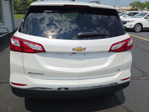 Used 2020 Chevrolet Equinox LT FWD image 4