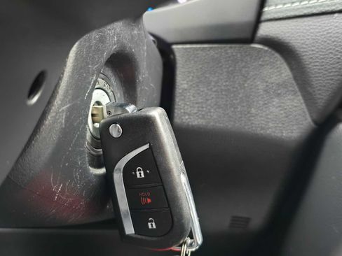 Used 2022 Toyota RAV4 LE image 26