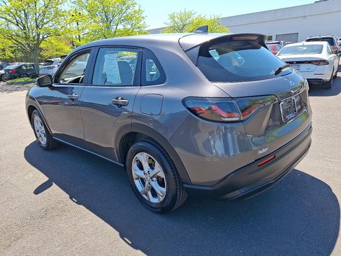 Used 2023 Honda HR-V LX image 4