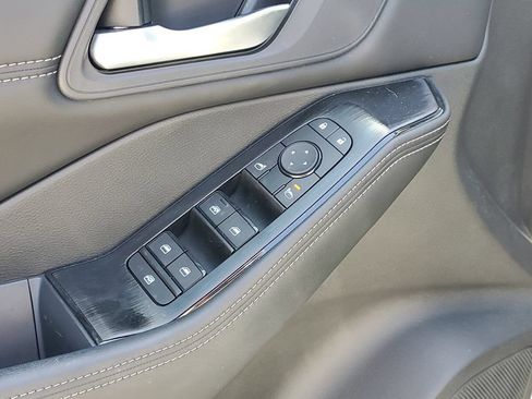 Used 2023 Nissan Rogue SV w/ SV Premium B Package AWD/4WD image 22
