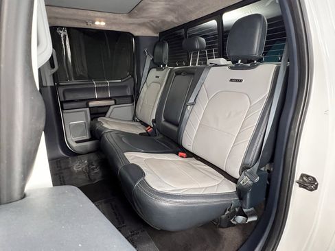 Used 2022 Ford F350 Limited image 15