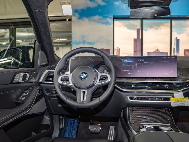 Used 2026 BMW X7 M60i w/ M Sport Professional Package AWD/4WD image 16
