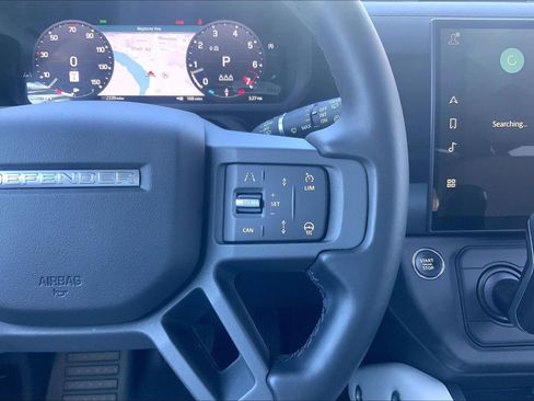 Certified 2026 Land Rover Defender 110 S AWD/4WD image 24