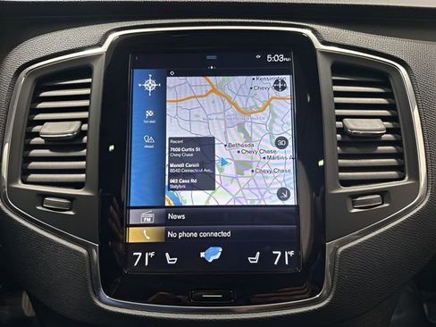 Used 2020 Volvo XC90 T6 Momentum w/ Protection Package image 22