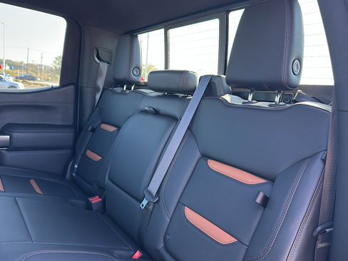 Used 2021 GMC Sierra 1500 AT4 w/ AT4 Value Package image 19