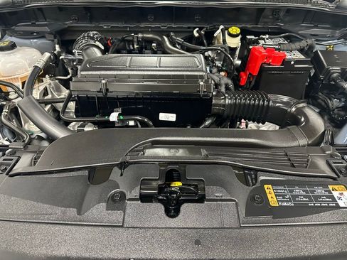 Used 2025 Ford Escape ST-Line image 62