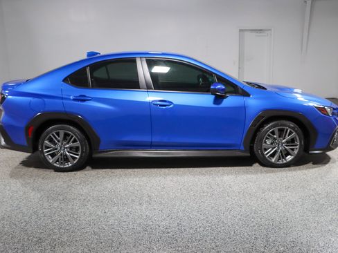 Used 2022 Subaru WRX AWD/4WD image 6