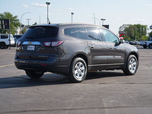 Used 2016 Chevrolet Traverse LS AWD/4WD image 3