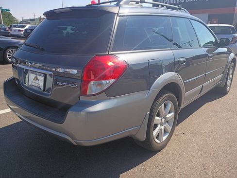 Used 2009 Subaru Outback 2.5i Special Edition AWD/4WD image 7