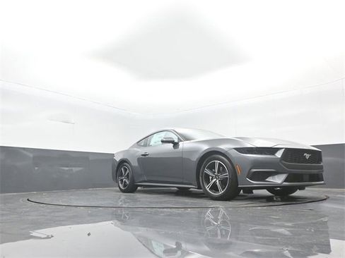 New 2025 Ford Mustang Coupe image 27