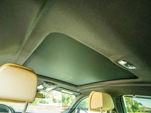 Used 2021 BMW X6 sDrive40i w/ Executive Package image 45