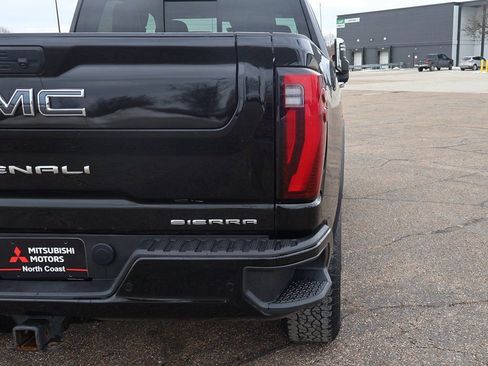 Used 2024 GMC Sierra 2500 Denali Ultimate w/ Max Trailering Package AWD/4WD image 20