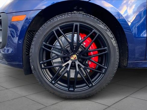 Used 2024 Porsche Macan GTS image 10